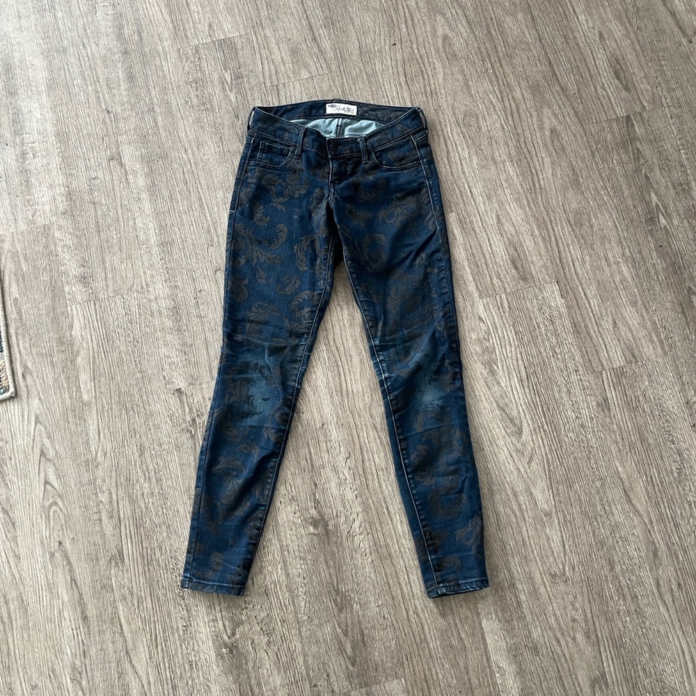 Old Navy Women's Skinny Jeans - Dark Blue